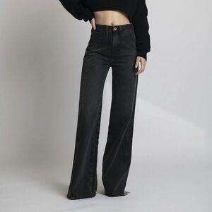 Studio R330 Rigid Wide Leg Black Premium Denim in Black